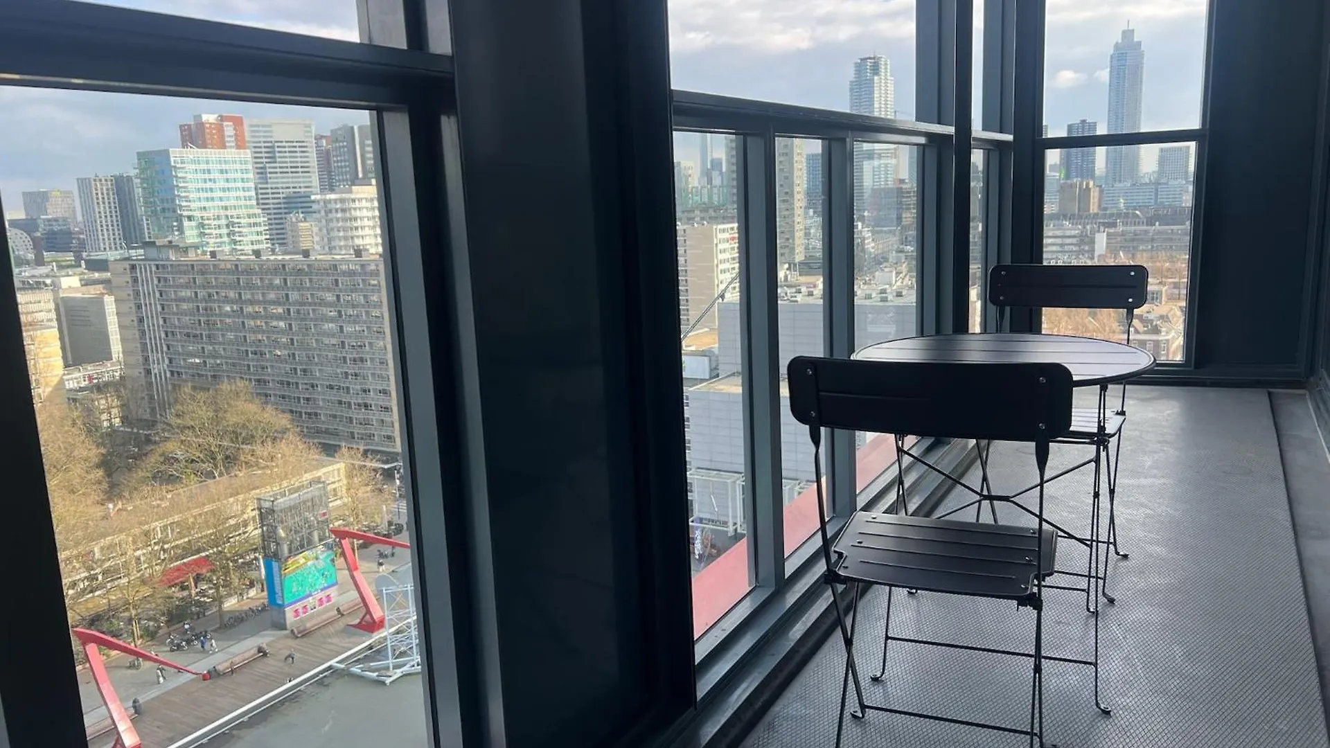 Luxury Apartment In The City Center Rotterdam